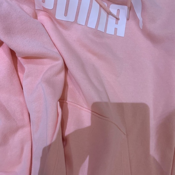 NWOT Puma Women’s Essential Pullover Hoodie XS - Picture 4 of 4
